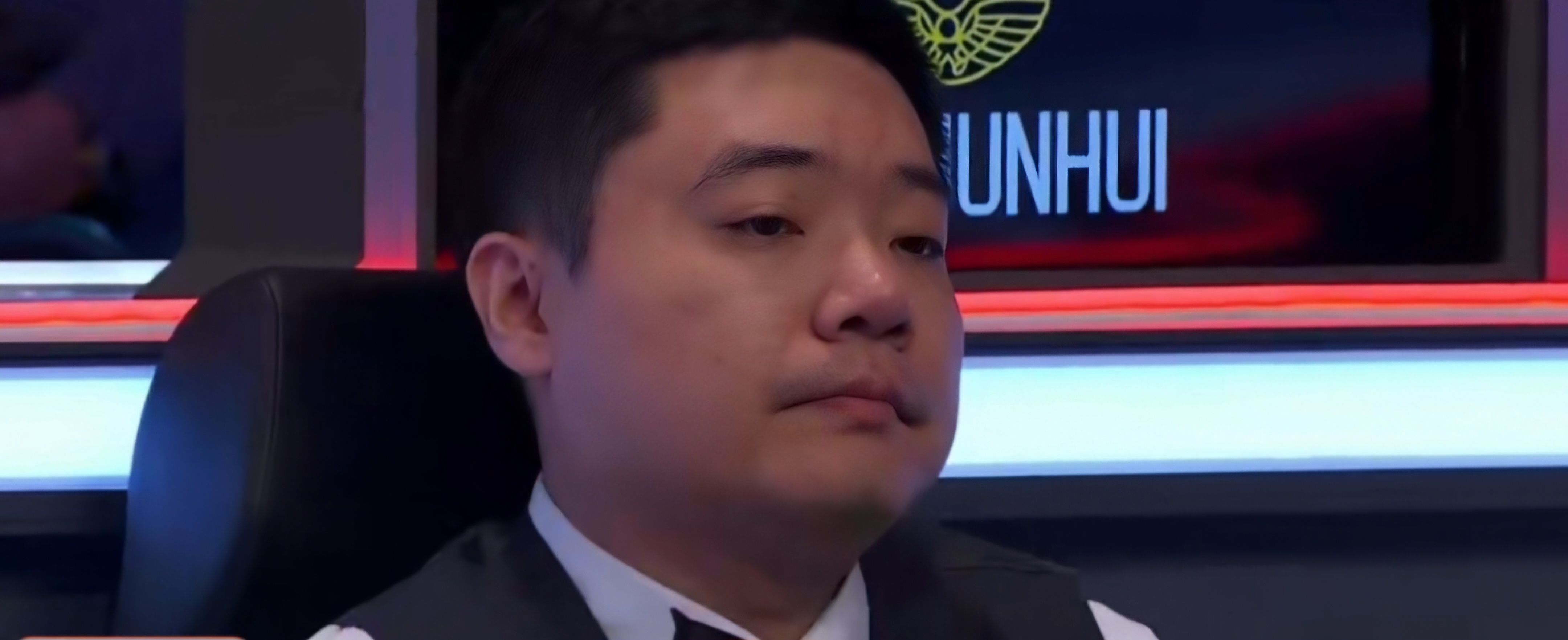 【运动员访谈】丁俊晖：如何在比赛中摆脱犯规困扰？的简单介绍