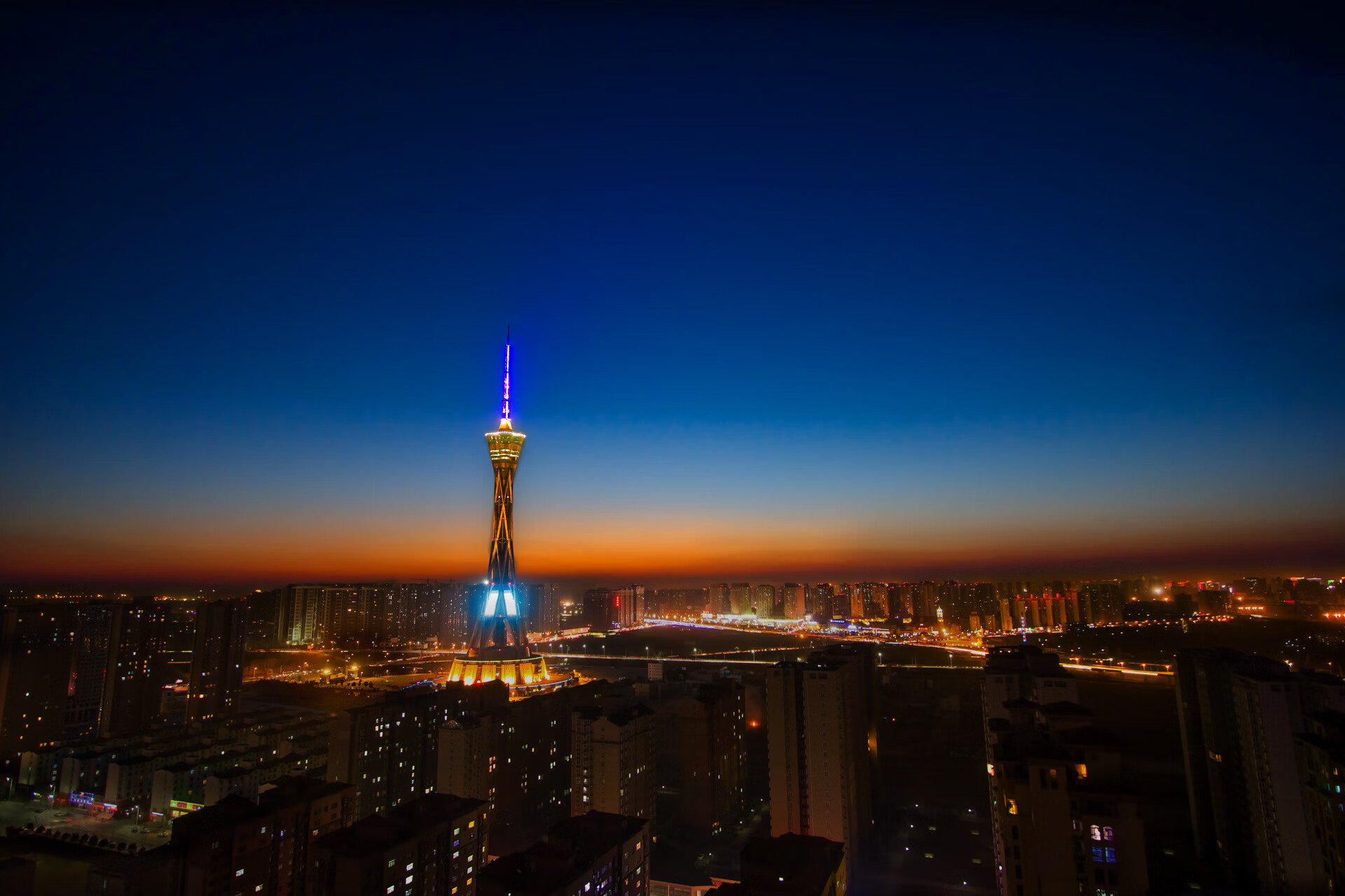 AC米兰体育-长沙橙色海燕衰败云南红河谷，挣扎求胜